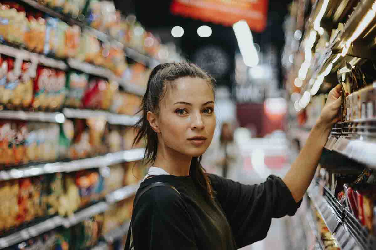 Inteligencia Artificial en supermercados: optimiza compras y mejora la experiencia del cliente