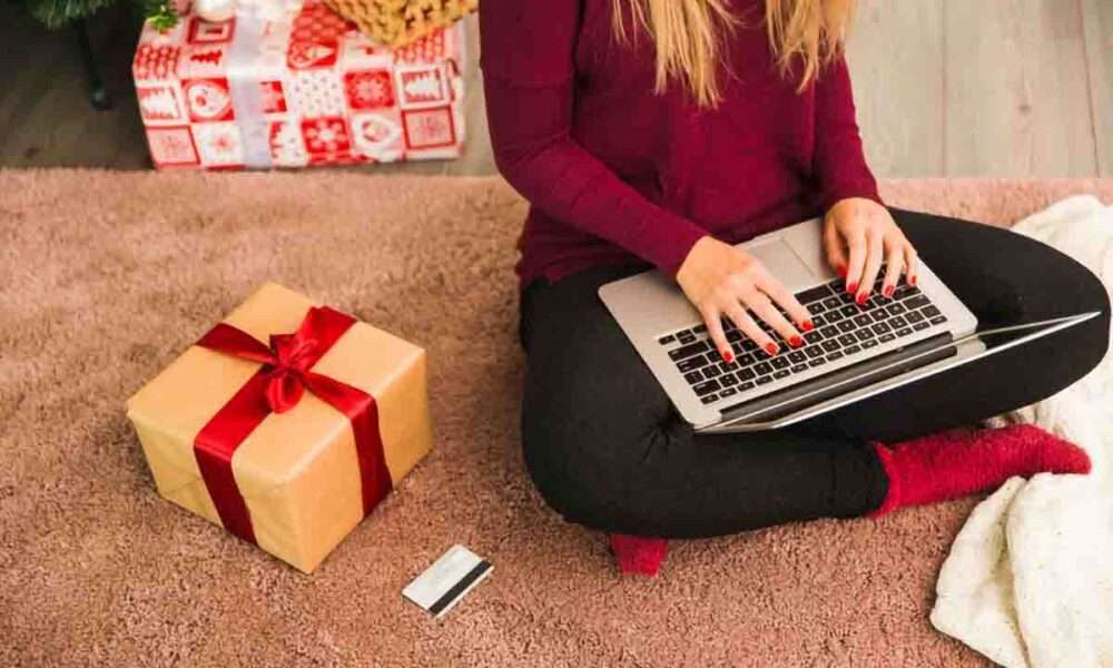 Consejos para compras en línea seguras en Navidad y todo el año