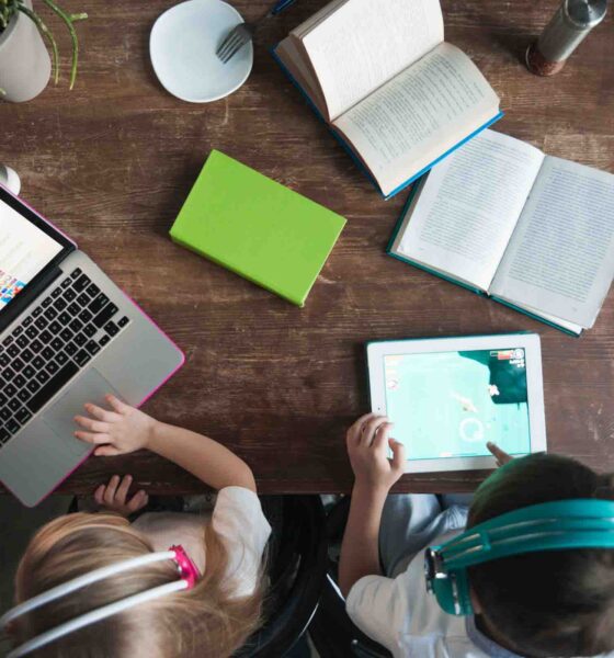 Futuro de la educación: Combinar tecnología y métodos tradicionales para un aprendizaje integral
