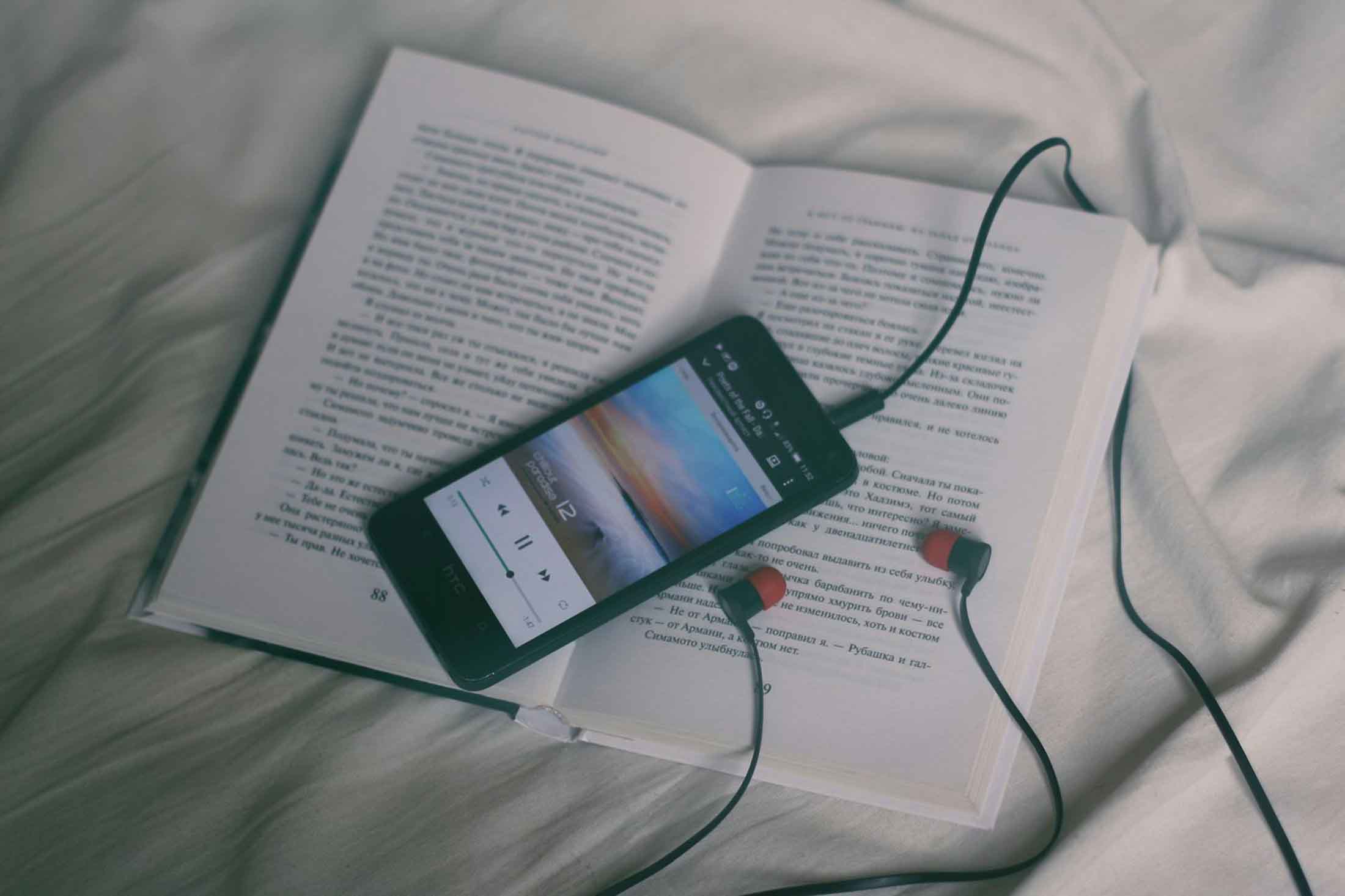 Pocket FM llega a México para conquistar el mercado de audio