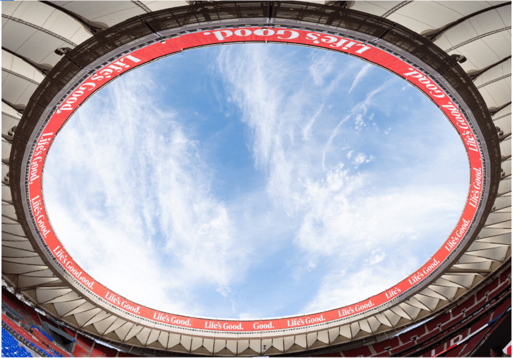 LG revoluciona la experiencia en estadios con la pantalla LED Sky Ribbon en el estadio del Atlético de Madrid