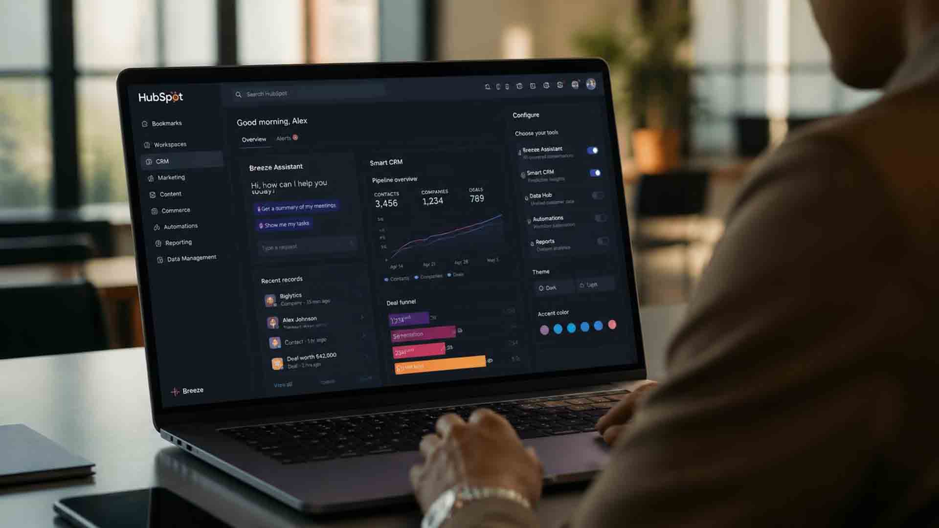HubSpot presenta actualizaciones de IA para empresas mexicanas